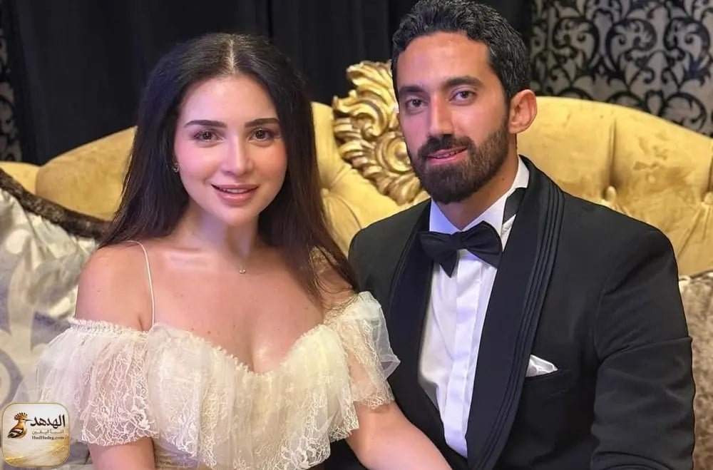 الفنانة مي عز الدين وزوجها