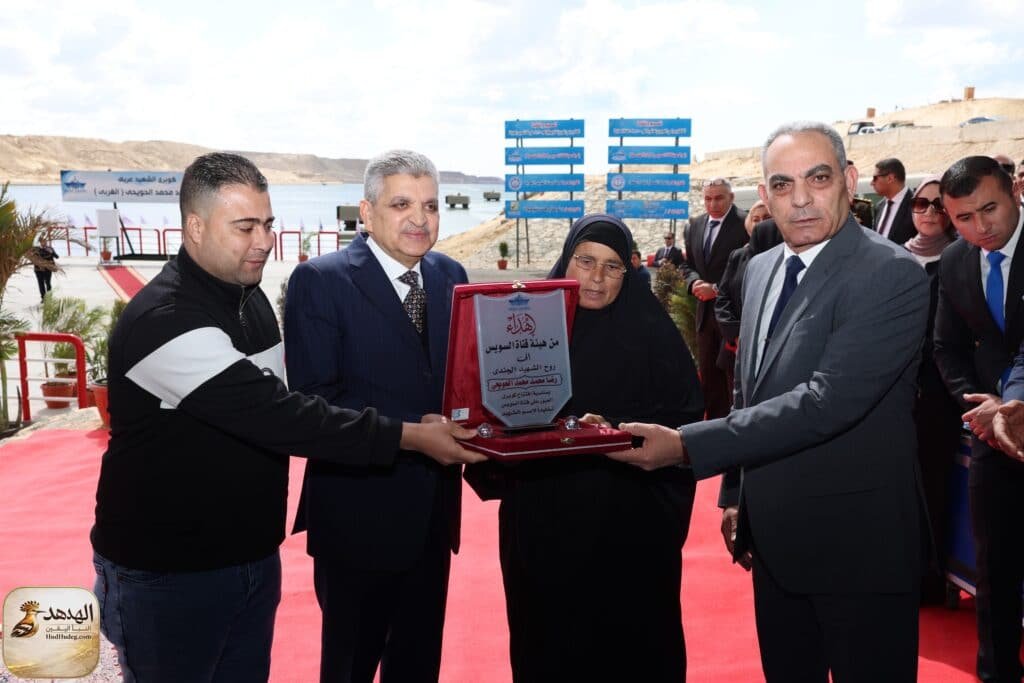 bf95ada0 d35f 42e4 8720 3951a0ff7f38