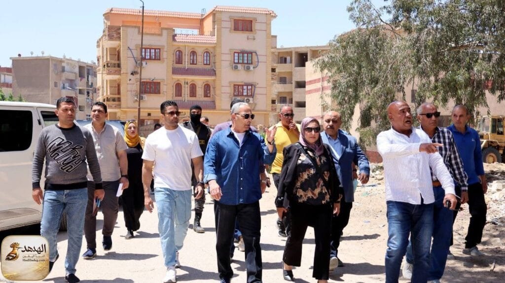 محافظ الإسماعيلية يفتح ملف "عمارات الكوكاكولا" ويضع خارطة طريق للحل