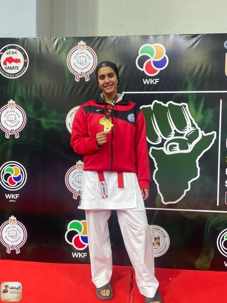 البطلة الطالبة معاني وليد طه الجزار