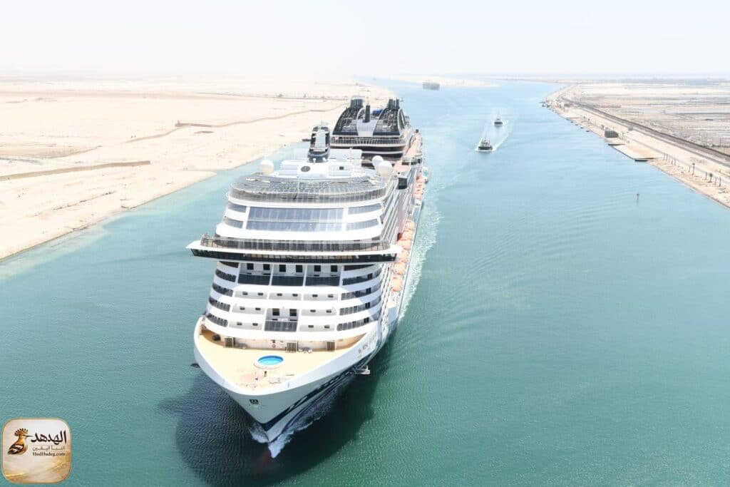 أكبر سفن الرحلات البحرية في العالم تختار العبور من قناة السويس