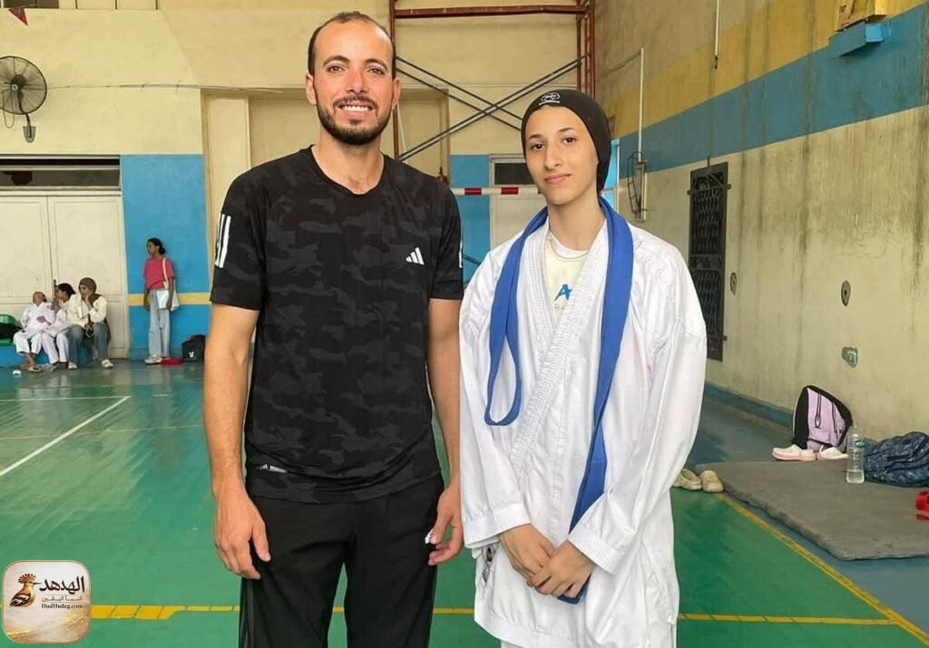 فاطمة عبد الله تصعد لتصفيات بطولة الجمهورية للمدارس في الكاراتيه